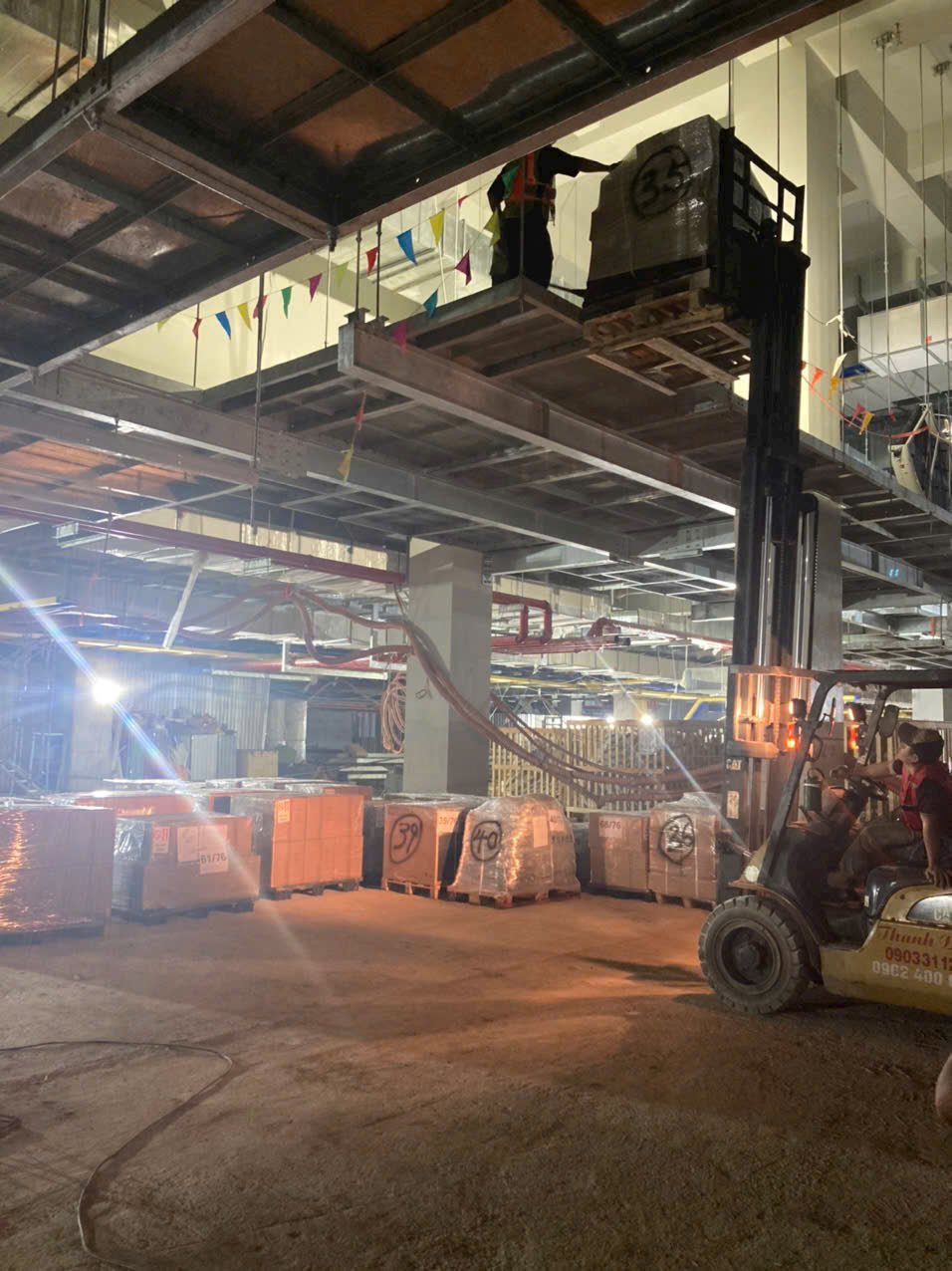 Vận chuyển kho xưởng tại Long An