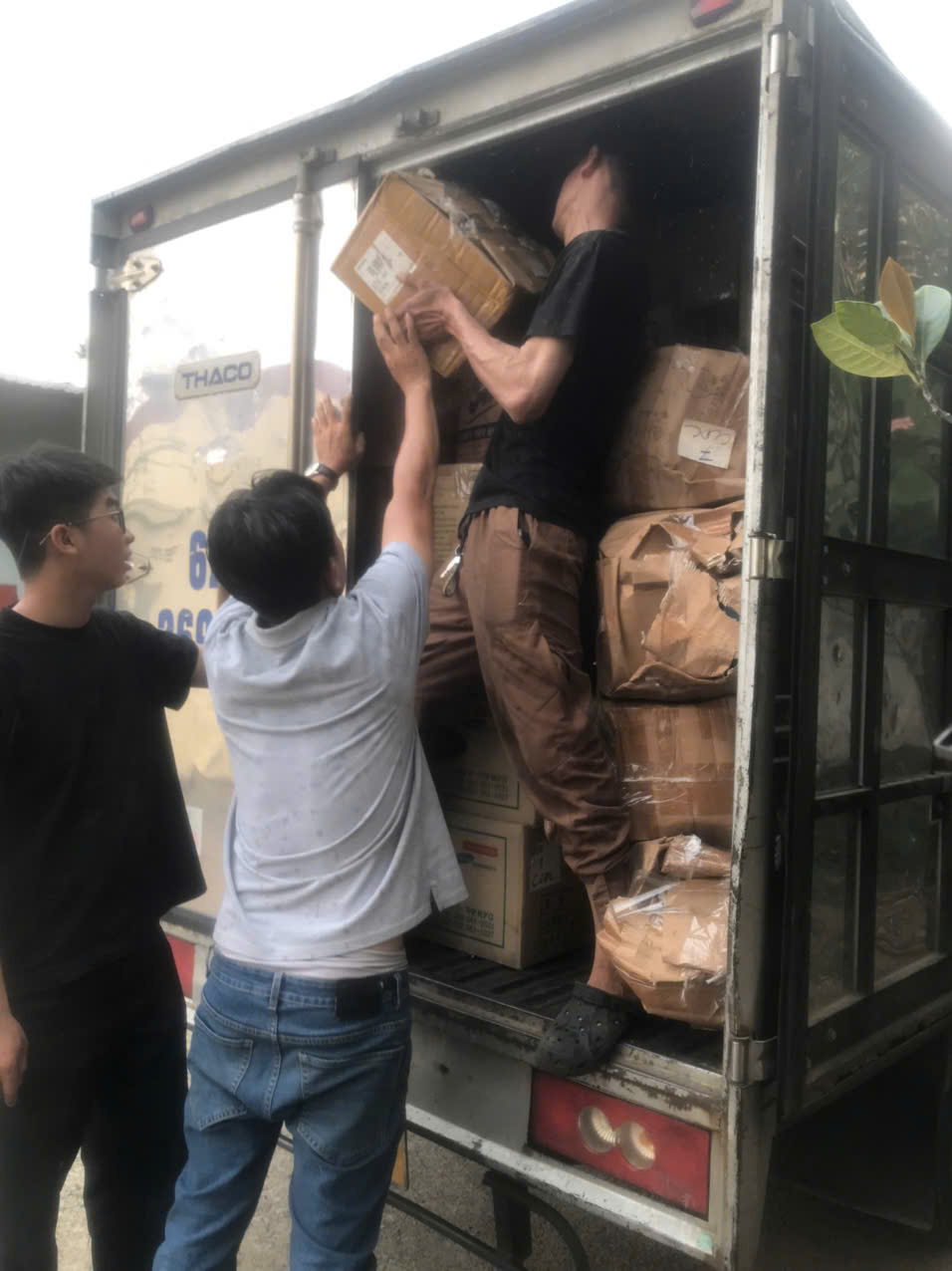 thuê bốc vác Long An