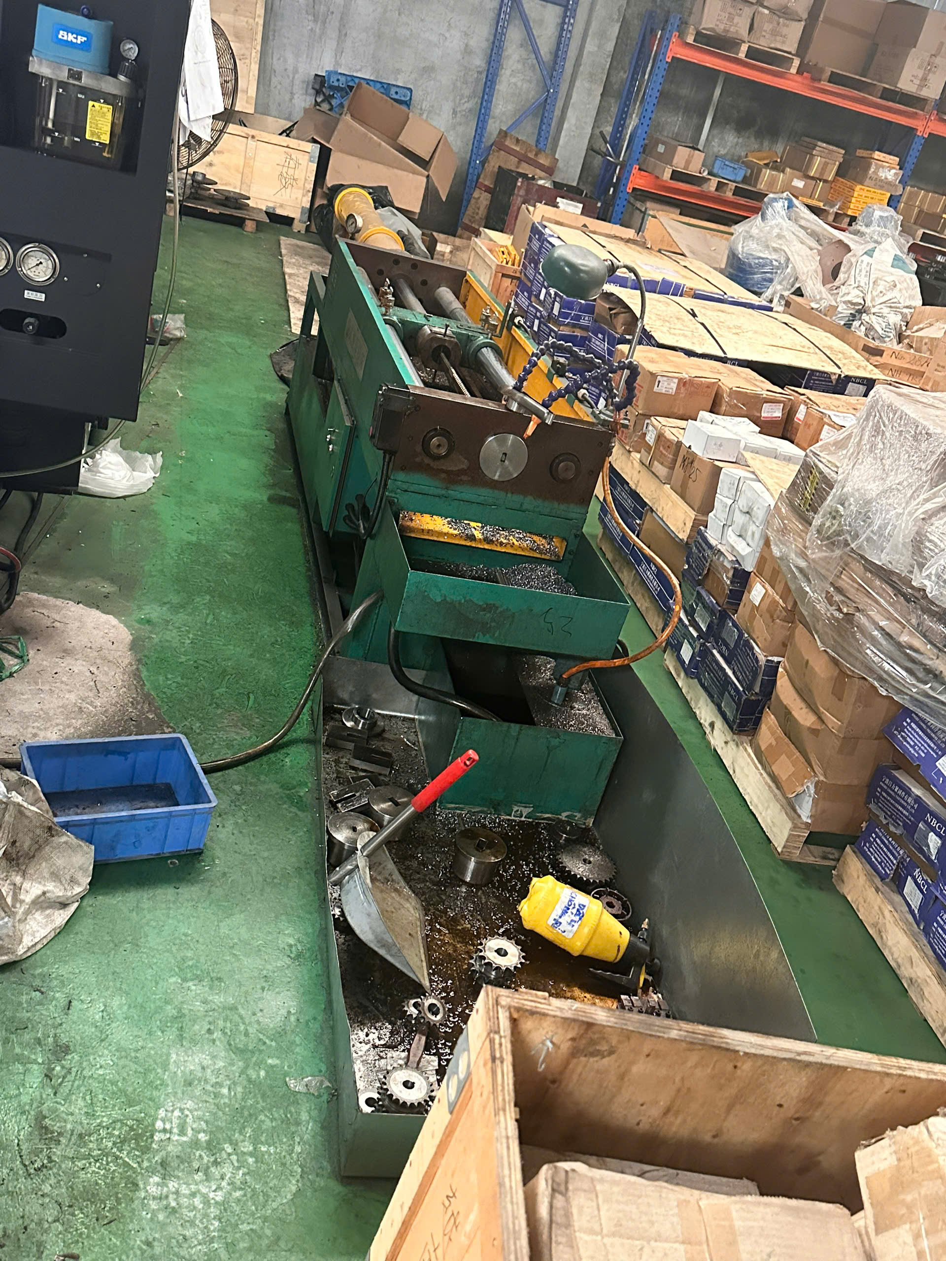 Chuyển kho xưởng cho nhà máy sản xuất 2